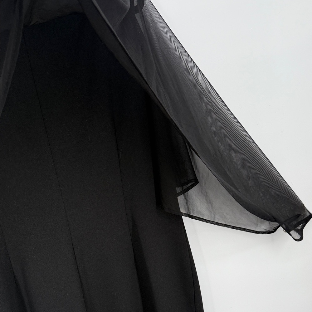 KARL LAGERFELD PARIS mini cape dress size 14 - Picture 6 of 6